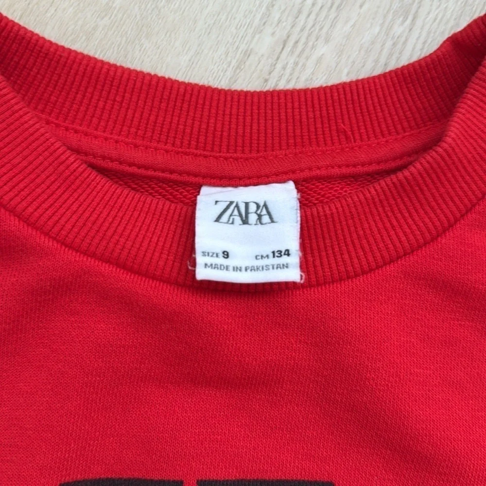 Zara cute red